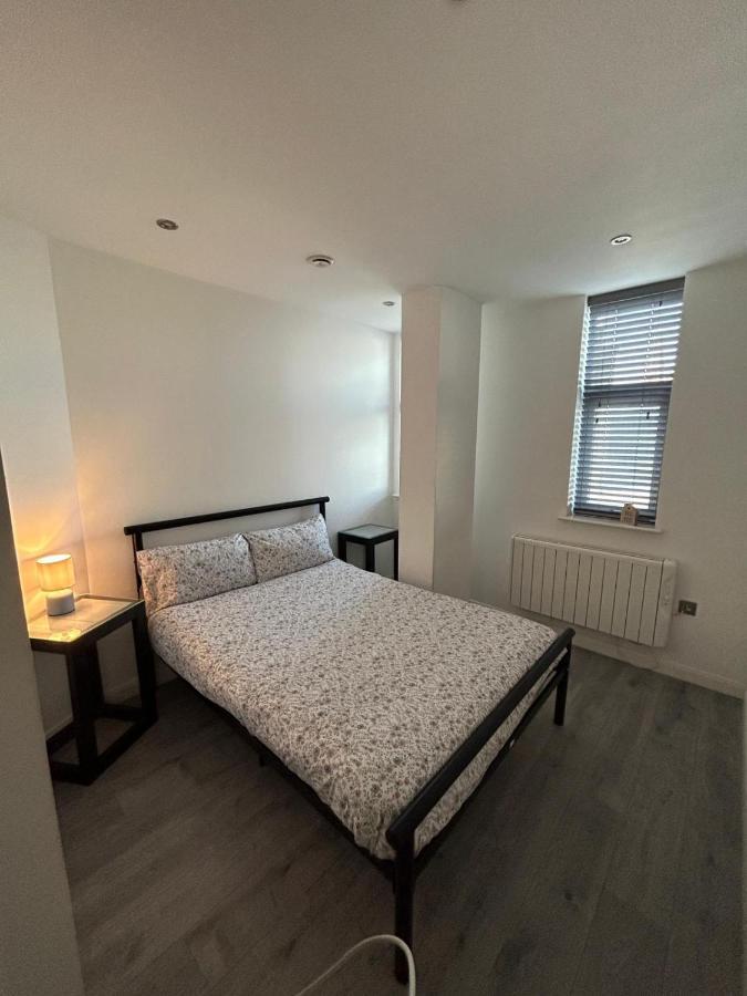 Stylish City Apartments - לייסטר מראה חיצוני תמונה