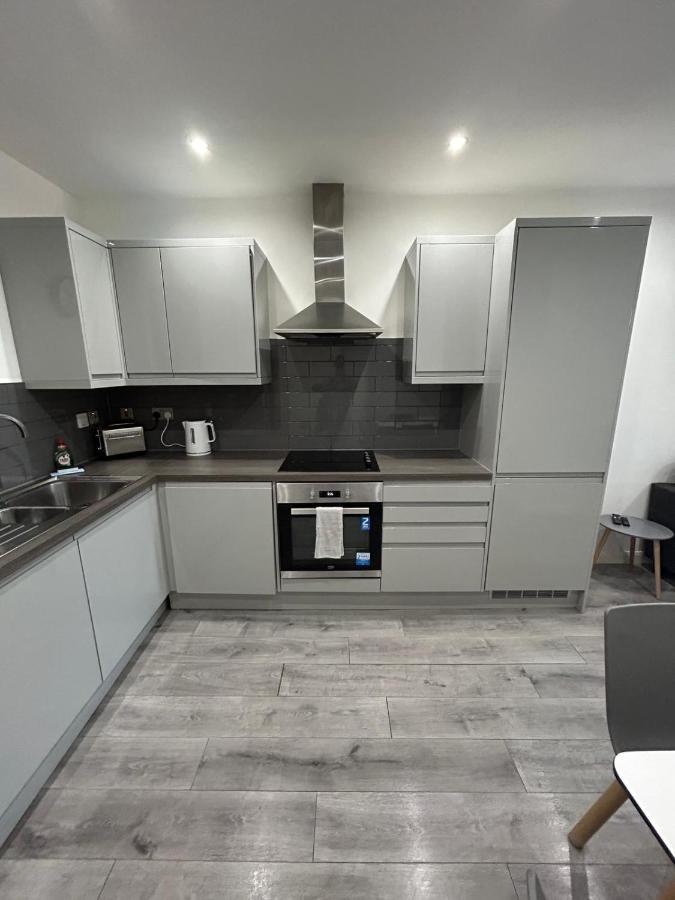 Stylish City Apartments - לייסטר מראה חיצוני תמונה
